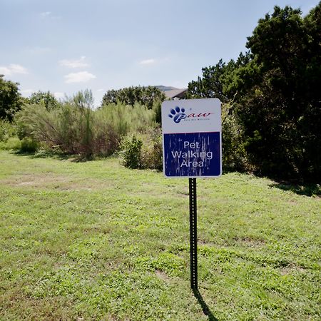 Sonesta Simply Suites Austin The Domain Area Exterior foto